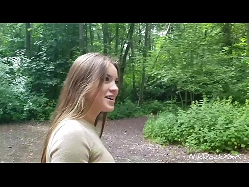 ❤️ Suxerinlle a Evelina que fodemos nun lugar público! Ela dixo que si. Entón fodiuna no cu e corme na súa boca. Entón ela cabreouse. ☑ Vídeo anal na pornografía gl.virtsextor.ru ☑