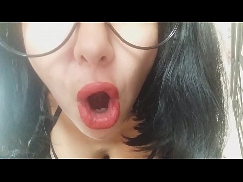 ❤️ Querida, a túa madrastra non te deixa ir hoxe á escola... necesitote demasiado... ☑ Vídeo anal na pornografía gl.virtsextor.ru ☑