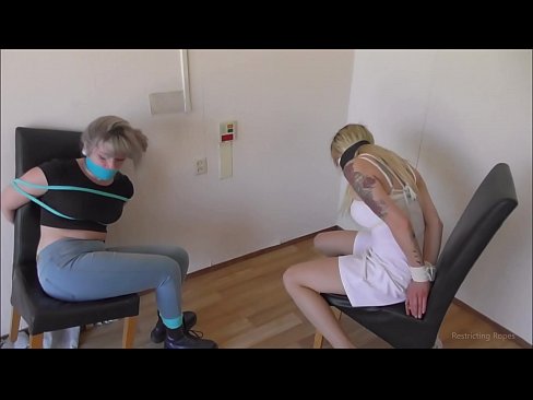 ❤️ Adicta / amarrada e amordazada / damisela en apuros ☑ Vídeo anal na pornografía gl.virtsextor.ru ☑